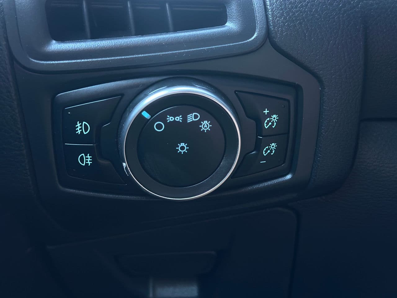 Ford Focus 2017 — Миниатюра 8