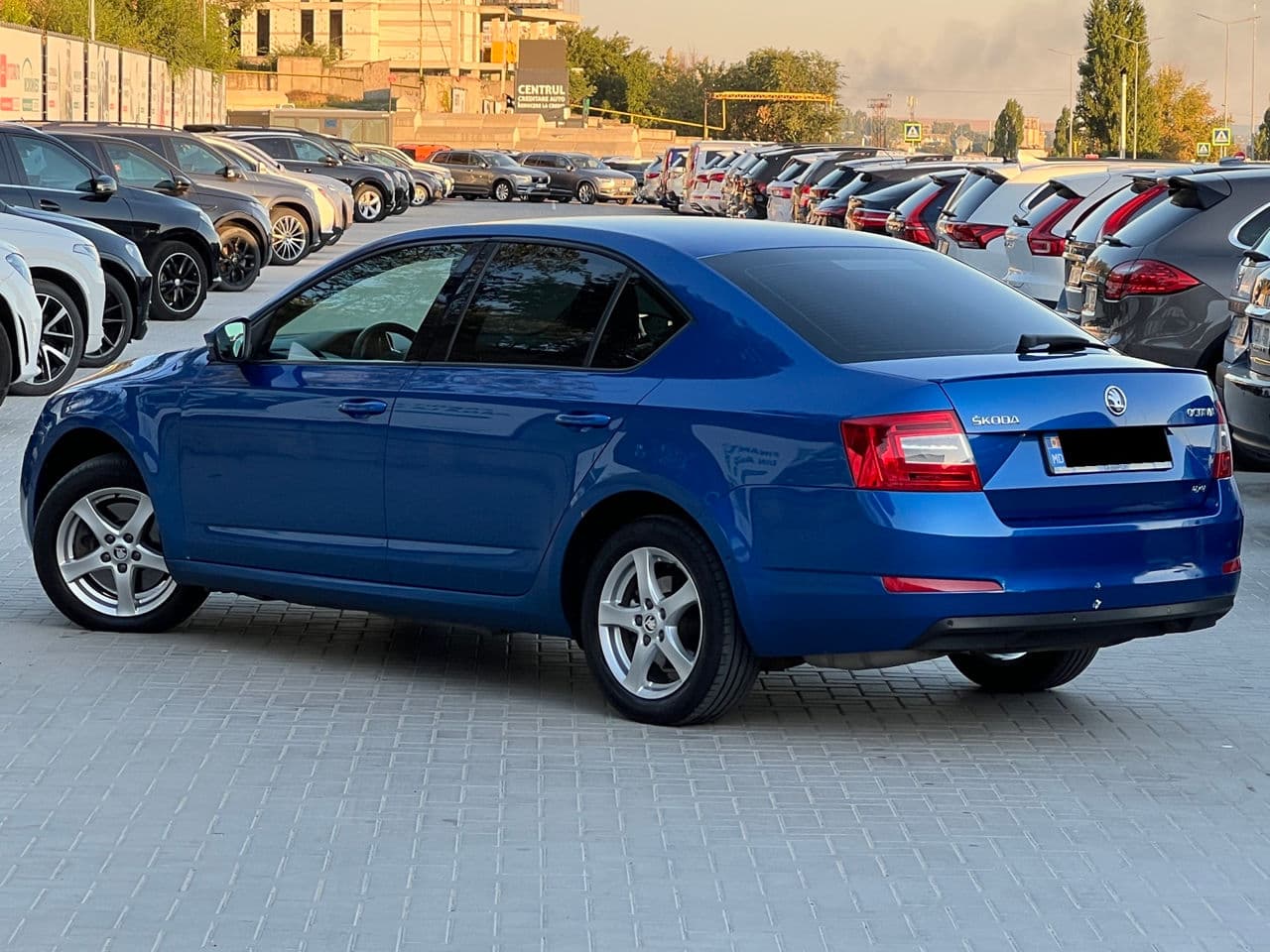 2016 Skoda Octavia — Miniatură 4