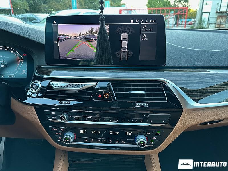 2020 BMW 540 — Miniatură 11
