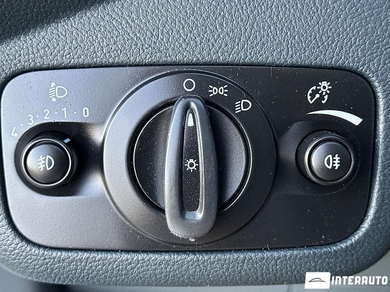 2014 Ford Grand C-MAX — Miniatură 17