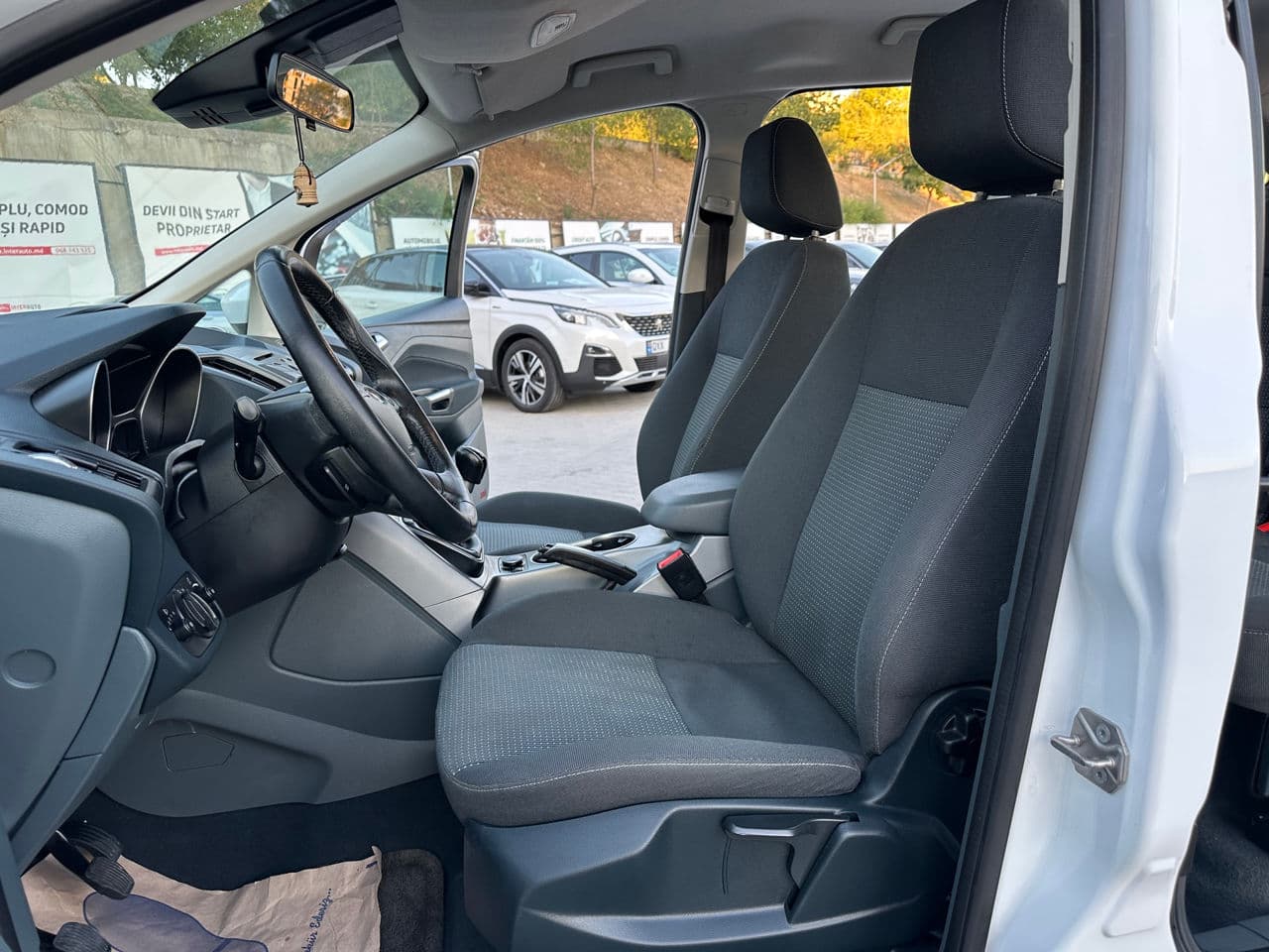 2014 Ford Grand C-MAX — Miniatură 5