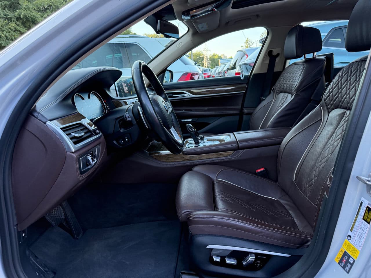 2017 BMW 740e — Miniatură 7