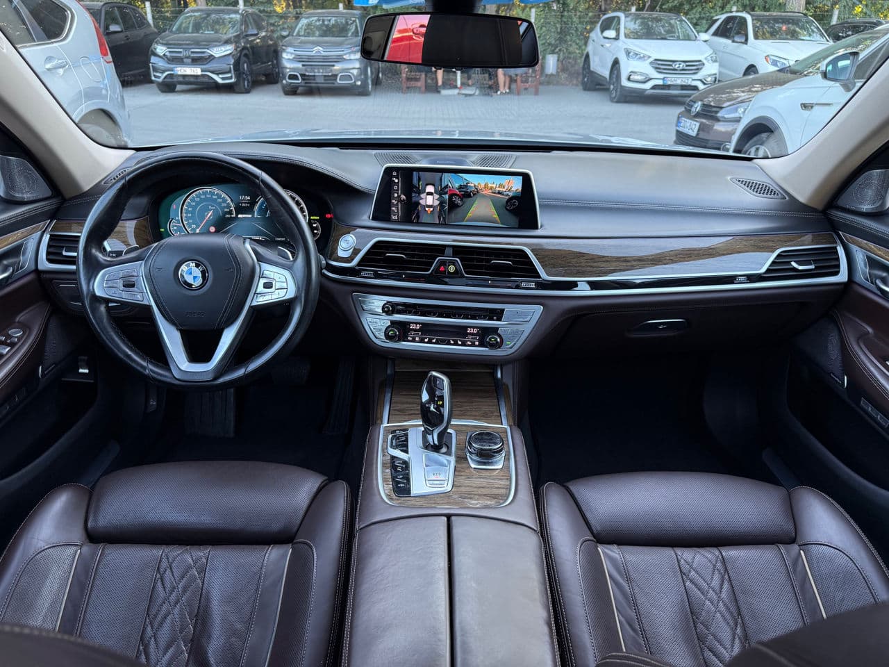 2017 BMW 740e — Miniatură 11