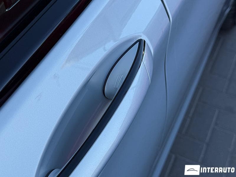 2017 BMW 740e — Miniatură 6