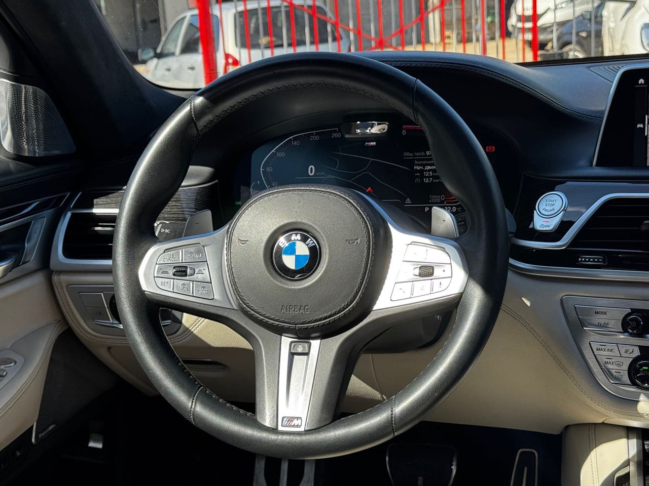 2019 BMW 740 — Miniatură 11