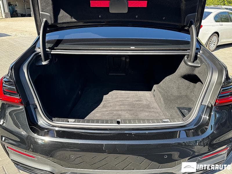 2019 BMW 740 — Miniatură 22