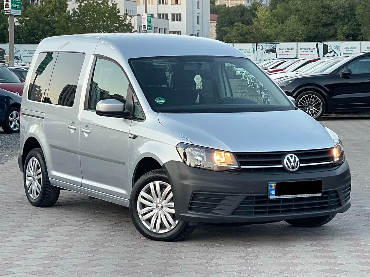 2016 Volkswagen Caddy — Miniatură 4
