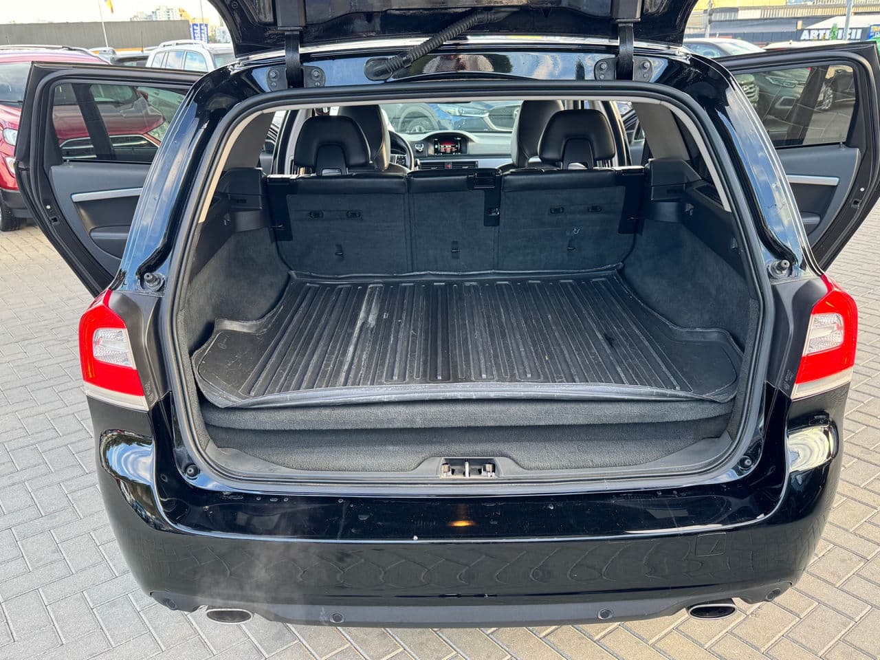 Volvo V 70 2015 — Миниатюра 20