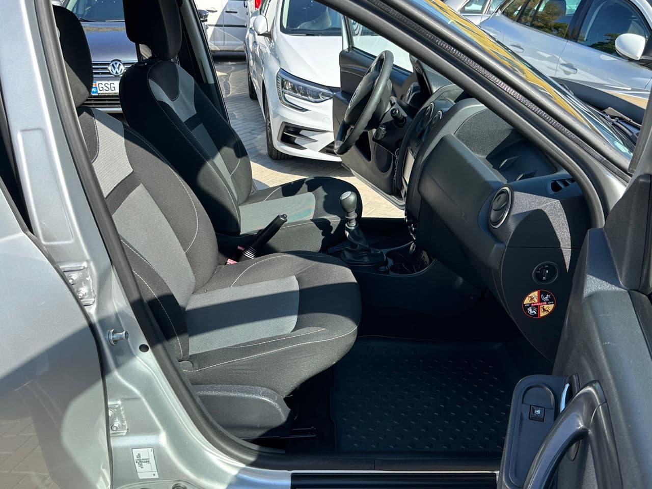 2015 Dacia Duster — Miniatură 14