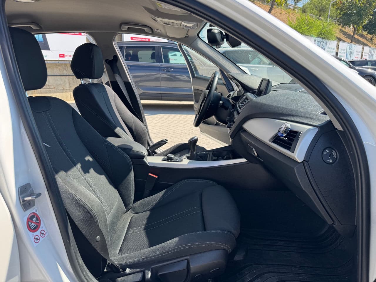 2016 BMW 116 — Miniatură 16