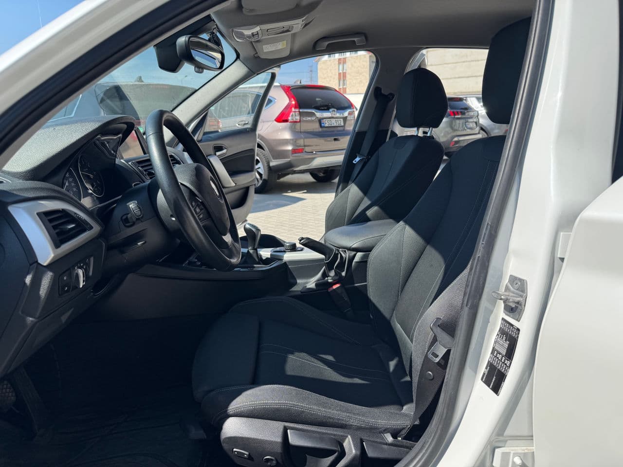 2016 BMW 116 — Miniatură 5