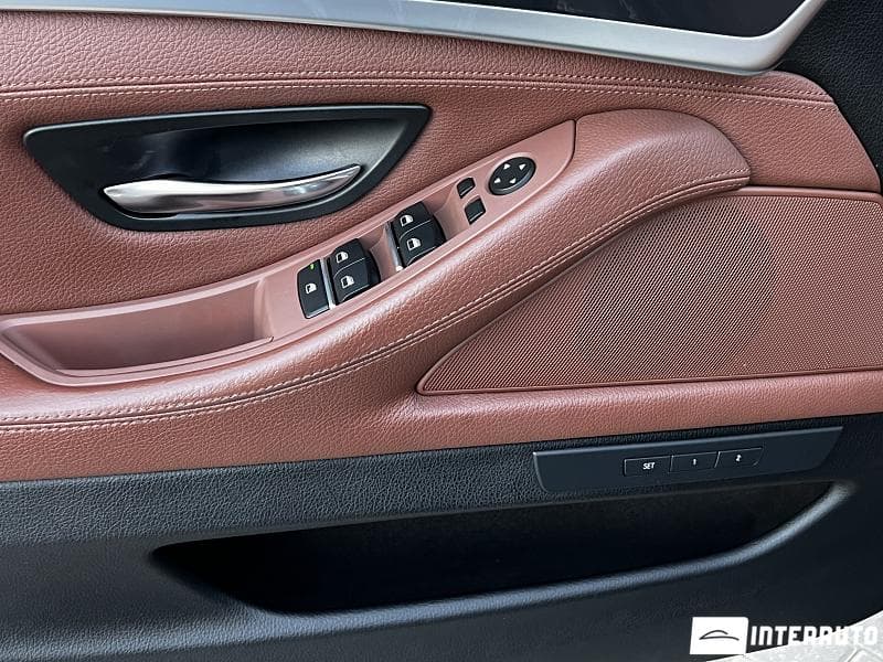 2016 BMW 520 — Miniatură 18