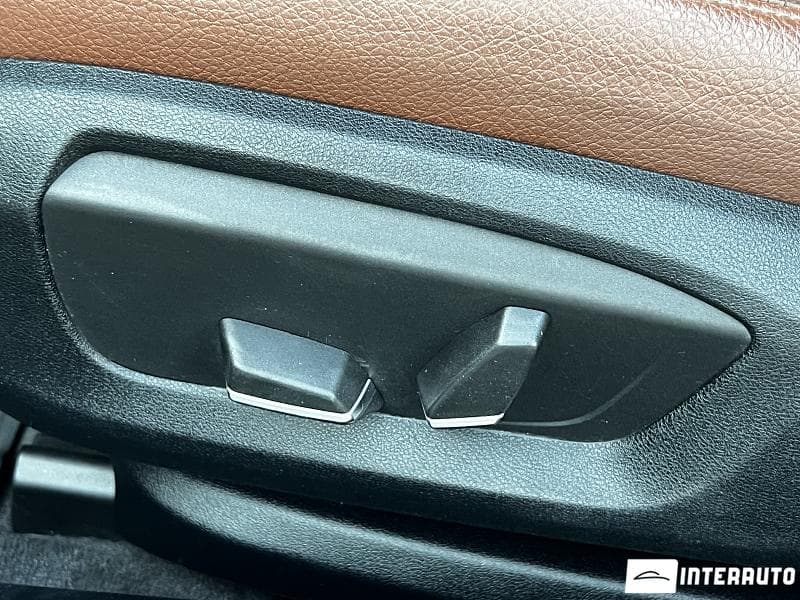 2016 BMW 520 — Miniatură 17