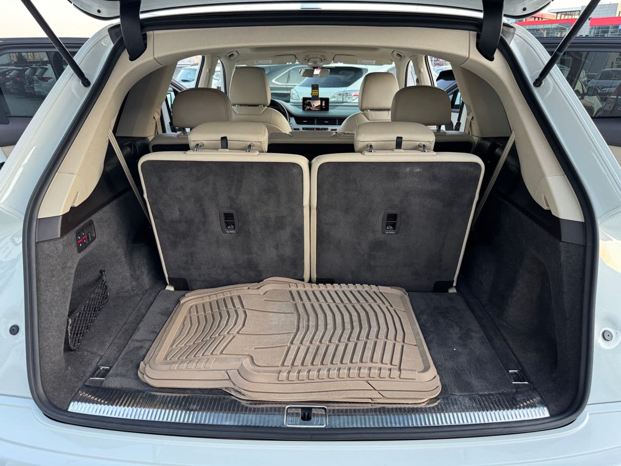 2017 Audi Q7 — Miniatură 22