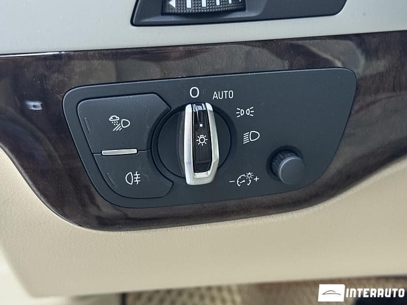 2017 Audi Q7 — Miniatură 10