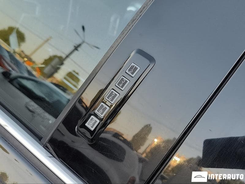 2015 Ford F150 — Miniatură 24