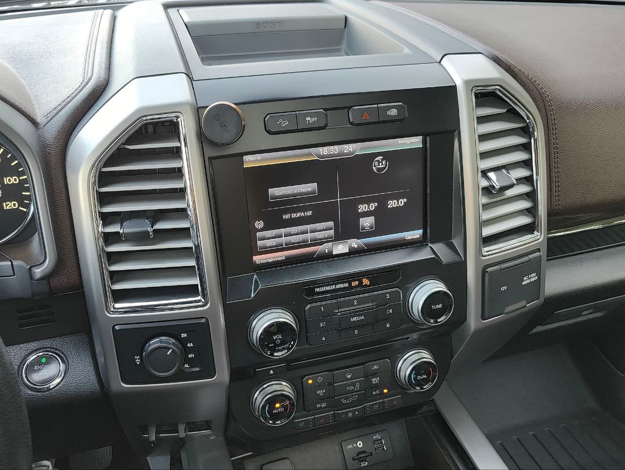 2015 Ford F150 — Miniatură 15