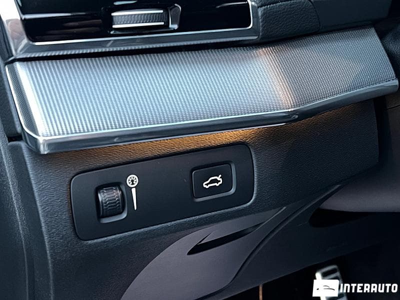 2018 Volvo XC 90 — Miniatură 8