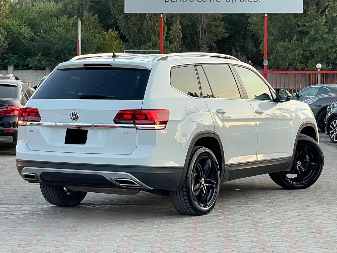 2018 Volkswagen Atlas — Miniatură 3