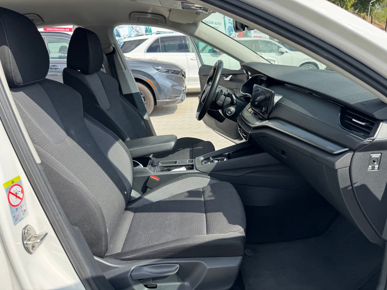 2021 Skoda Octavia — Miniatură 15