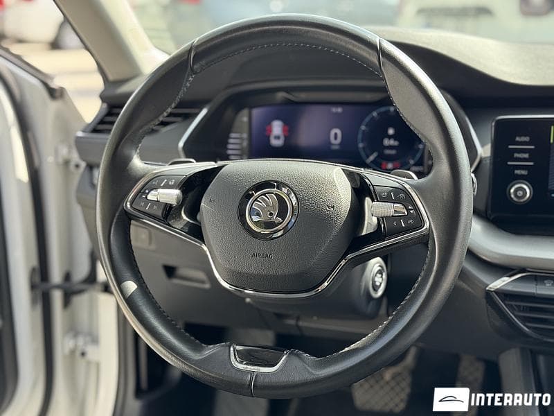 2021 Skoda Octavia — Miniatură 7