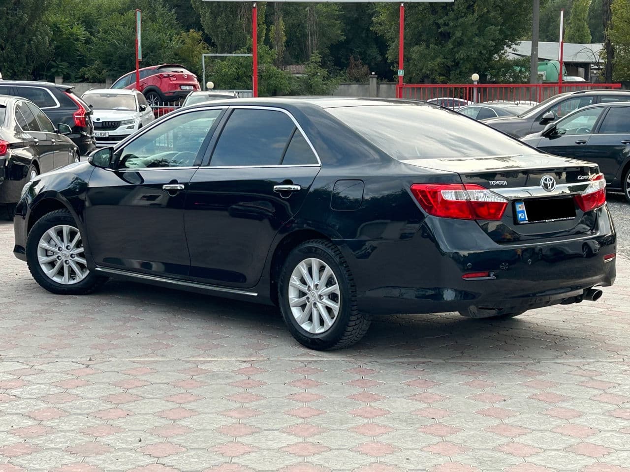 2011 Toyota Camry — Miniatură 3