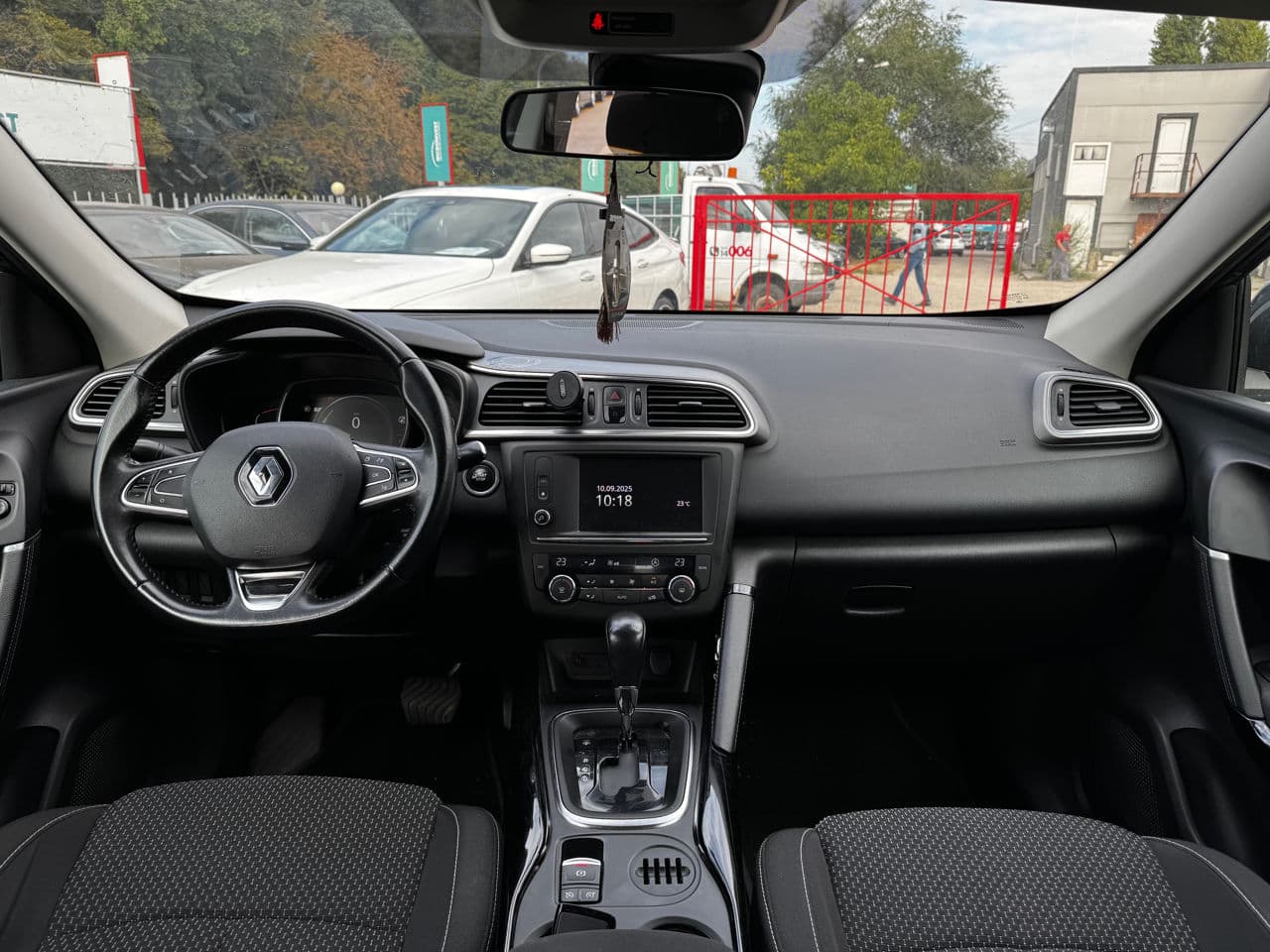 2016 Renault Kadjar — Miniatură 8