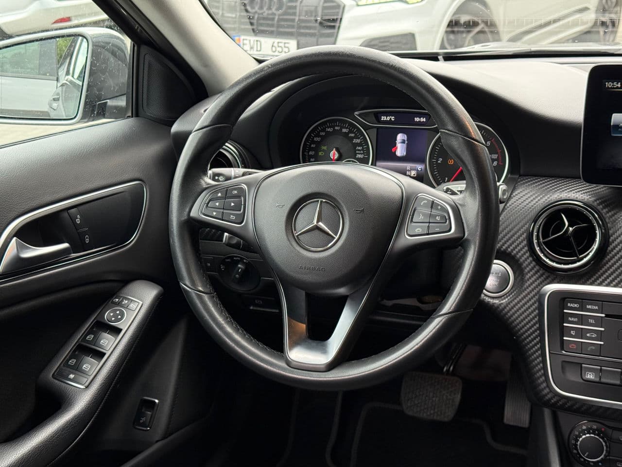 2017 Mercedes GLA 200 — Miniatură 9