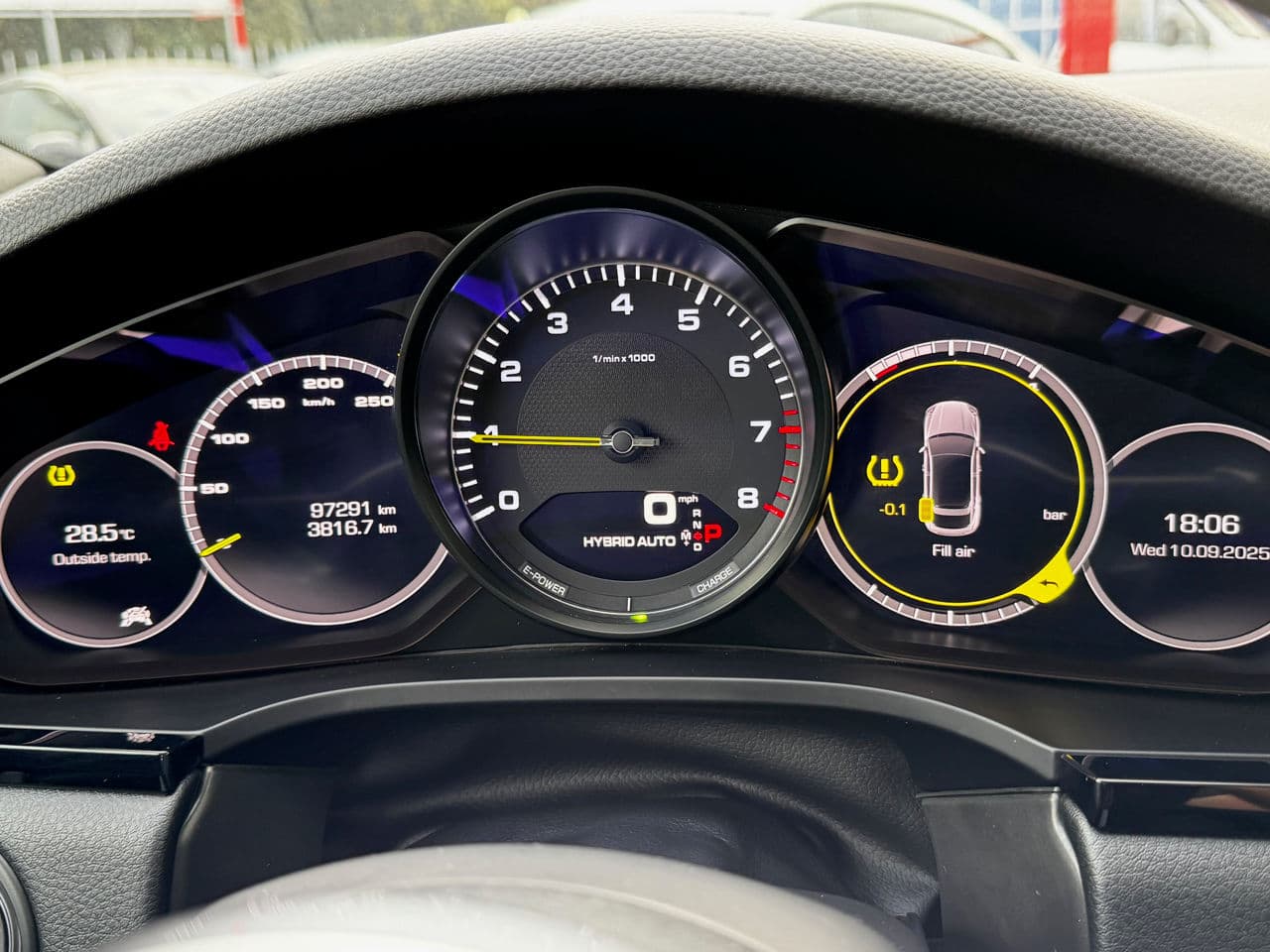 2020 Porsche Cayenne S E-Hybrid Coupe — Miniatură 10