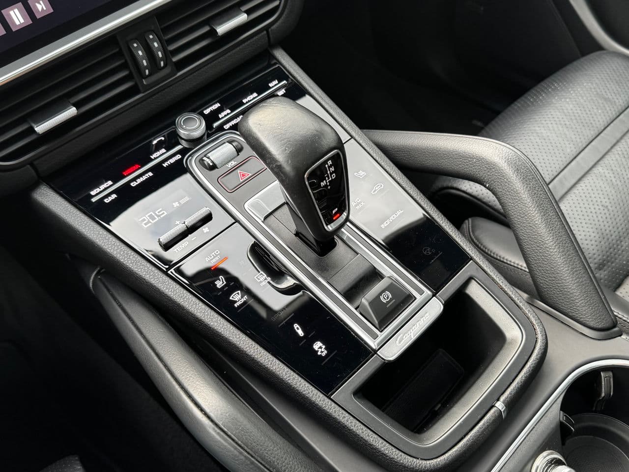 2020 Porsche Cayenne S E-Hybrid Coupe — Miniatură 14