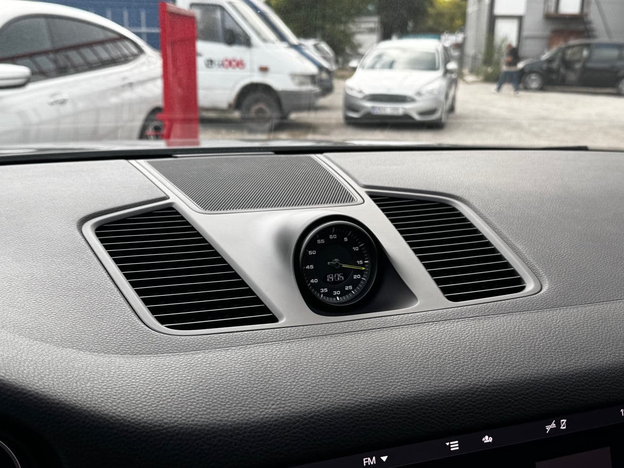 2020 Porsche Cayenne S E-Hybrid Coupe — Miniatură 13