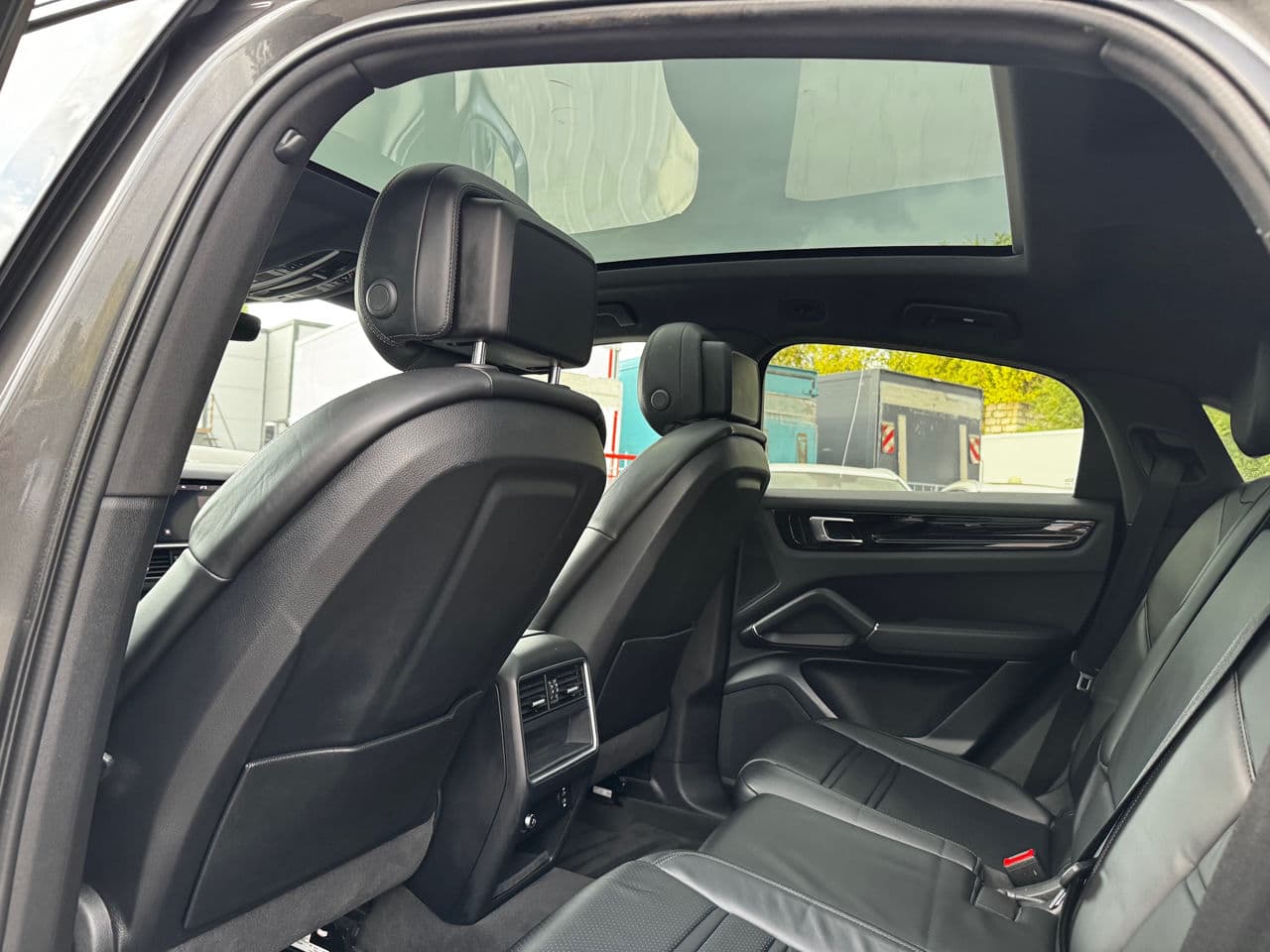 2020 Porsche Cayenne S E-Hybrid Coupe — Miniatură 7