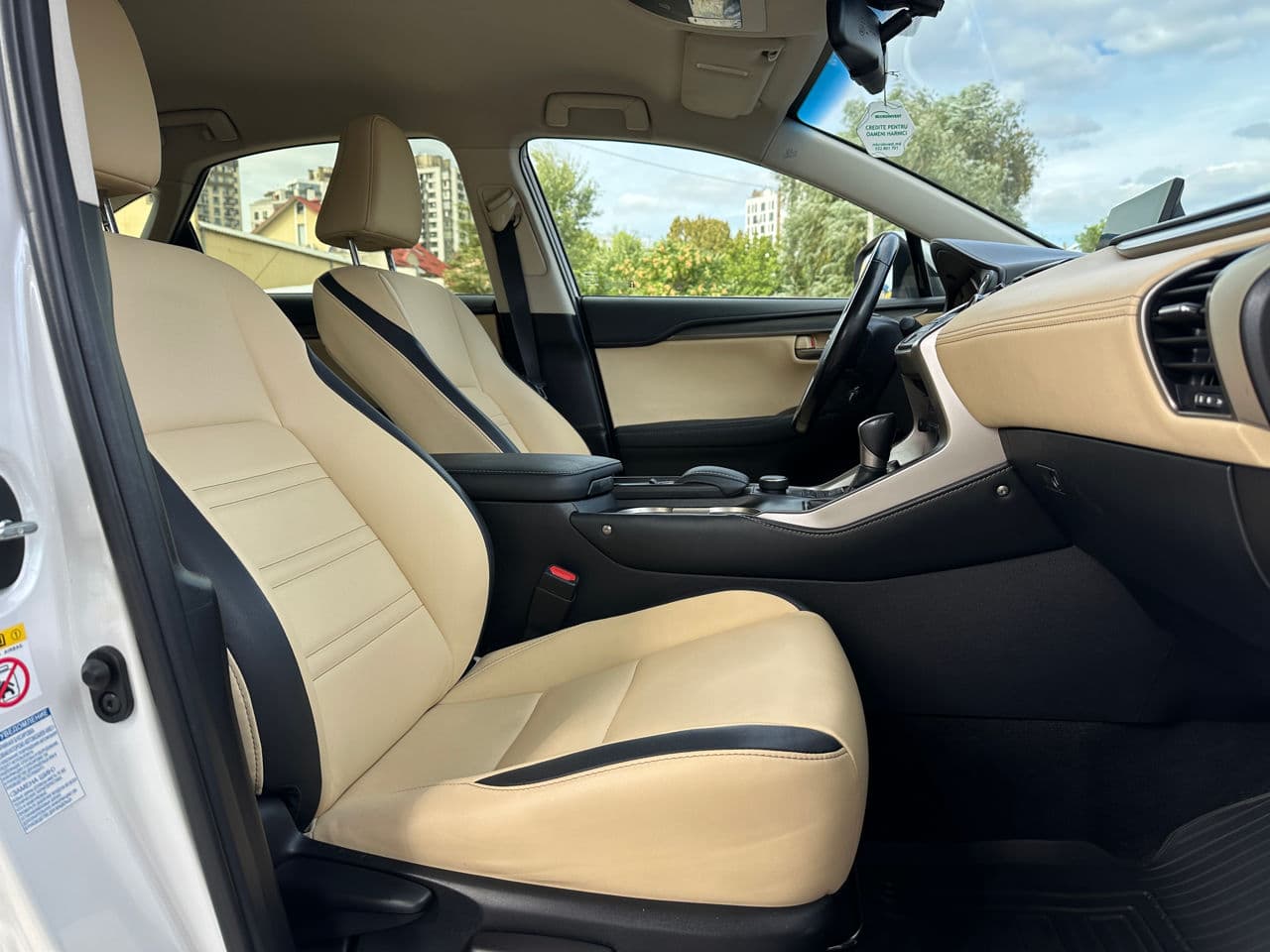 Lexus NX 200 2016 — Миниатюра 14