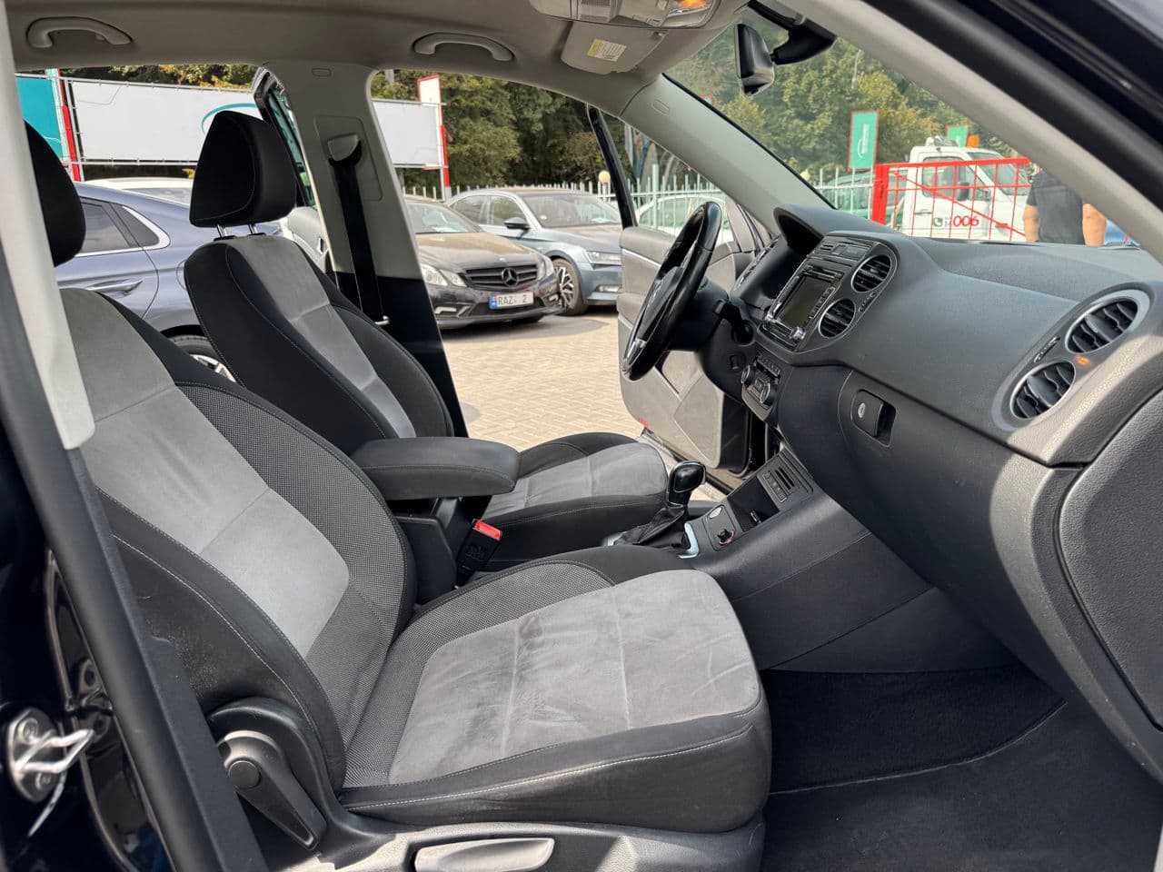 2013 Volkswagen Tiguan — Miniatură 6