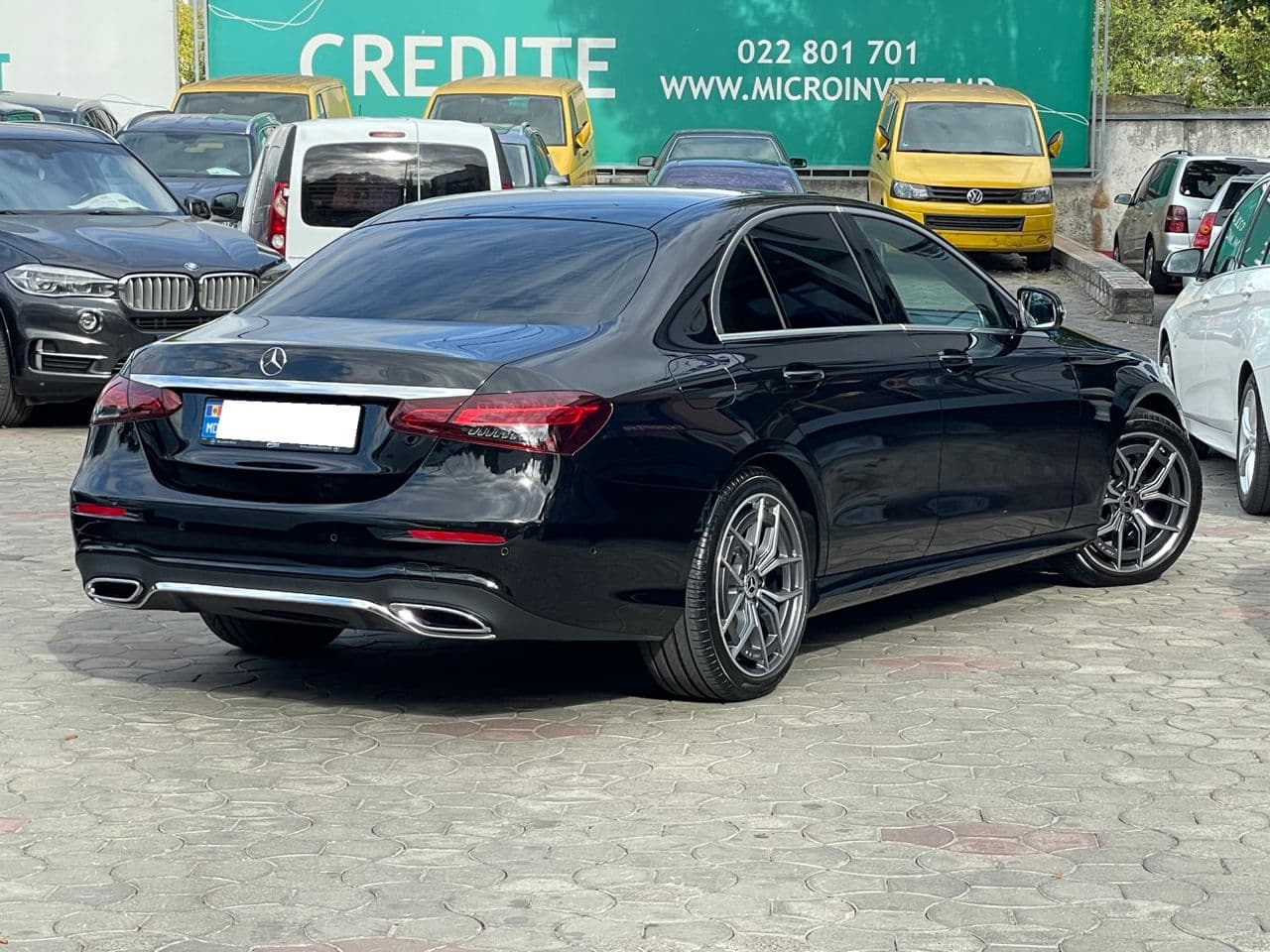 2023 Mercedes E 220 — Miniatură 3