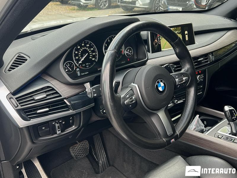 2016 BMW X5 4.0e — Miniatură 11