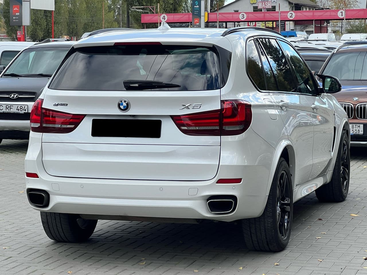 2016 BMW X5 4.0e — Miniatură 2
