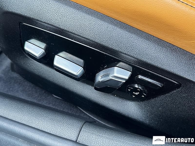 2017 BMW 530e — Miniatură 19