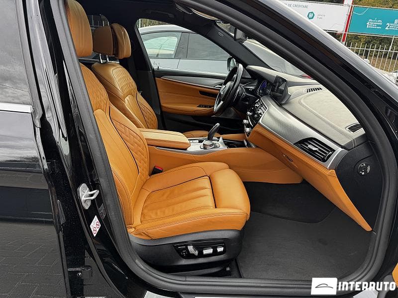2017 BMW 530e — Miniatură 21