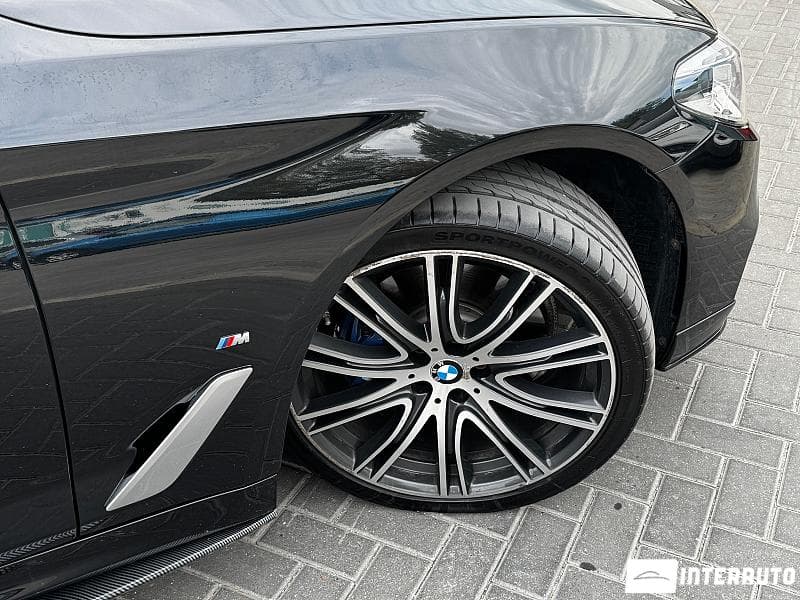 2017 BMW 530e — Miniatură 5