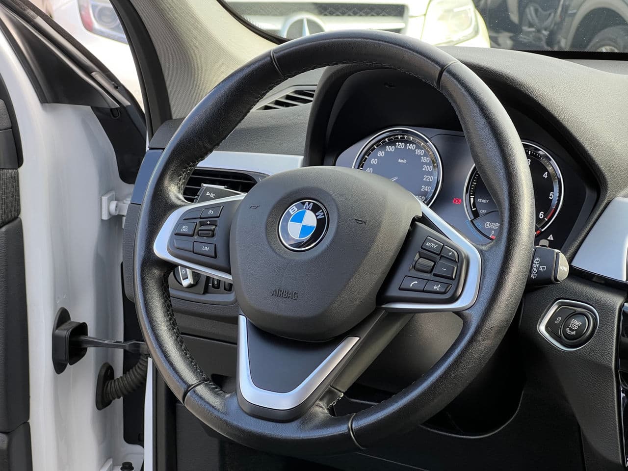 BMW X1 1.6D 2022 — Миниатюра 7