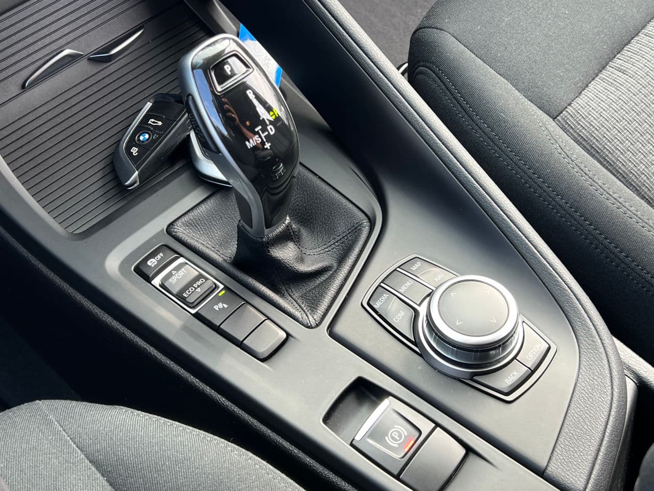 BMW X1 1.6D 2022 — Миниатюра 11