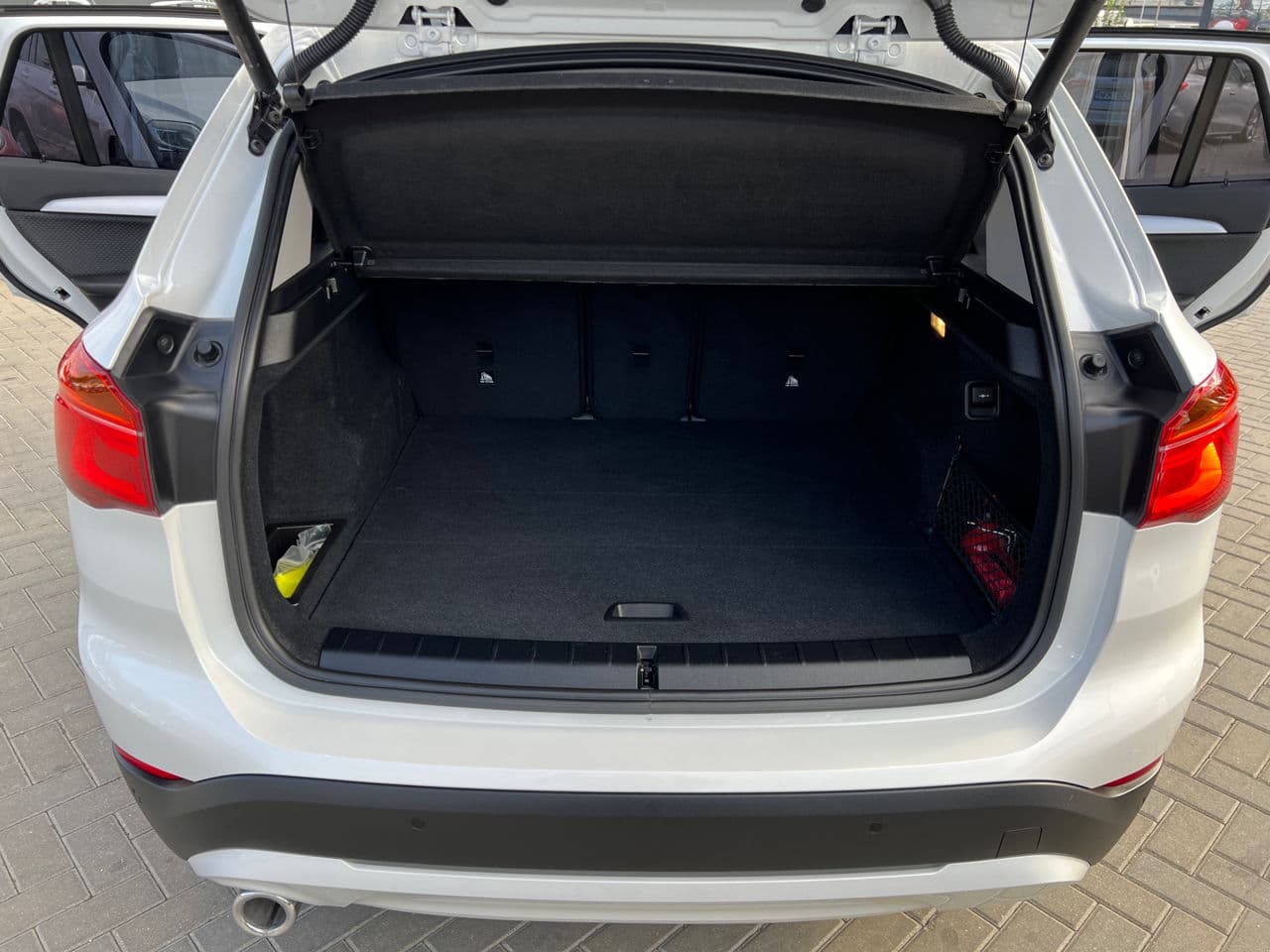 BMW X1 1.6D 2022 — Миниатюра 18