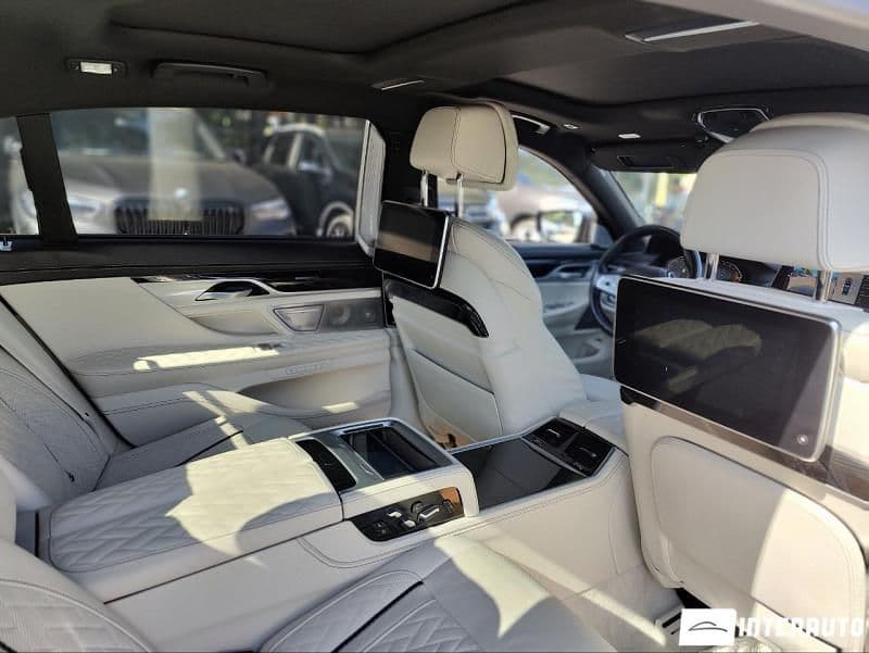 2021 BMW 740 — Miniatură 10