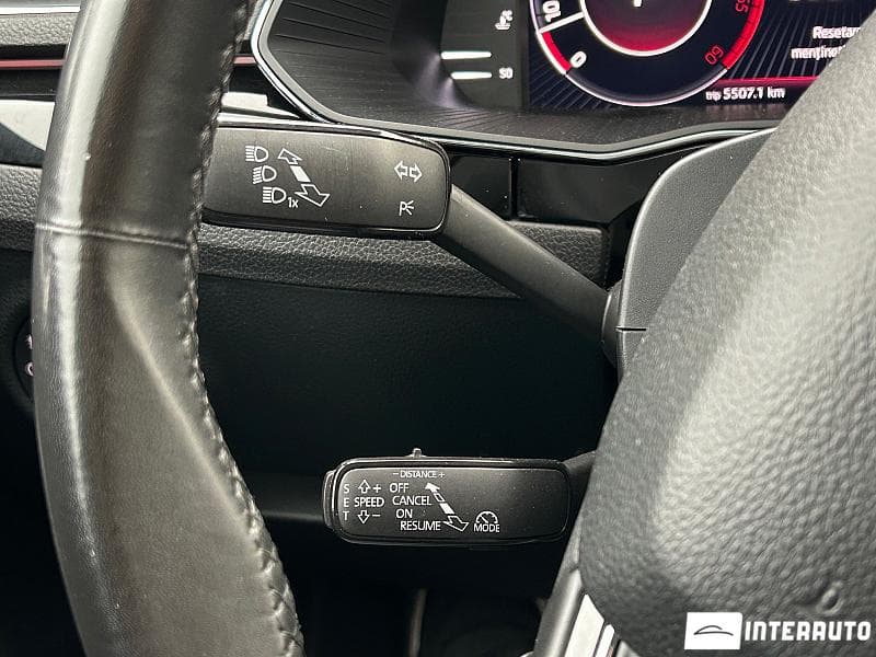 Skoda Superb 2018 — Миниатюра 9