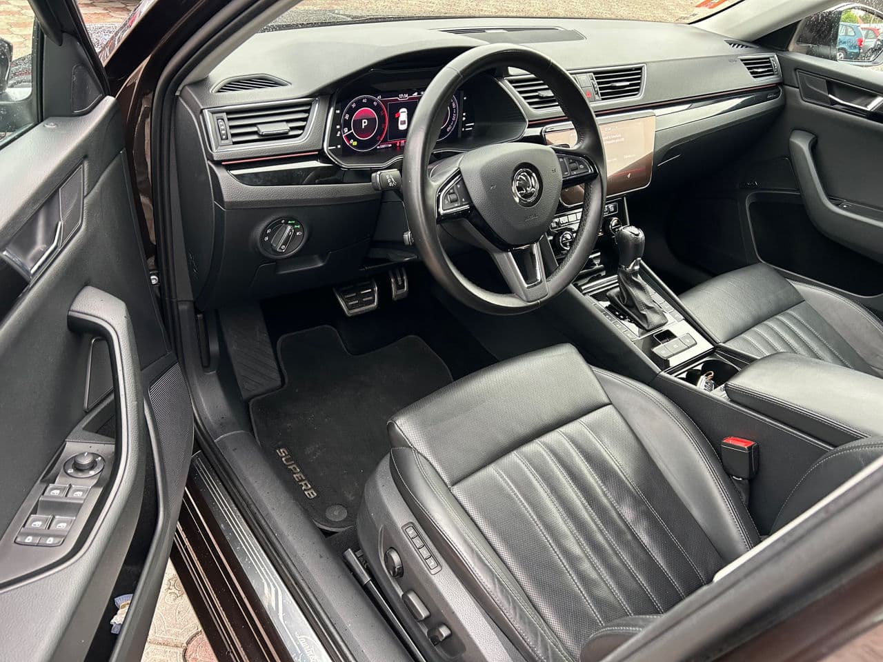 Skoda Superb 2018 — Миниатюра 5