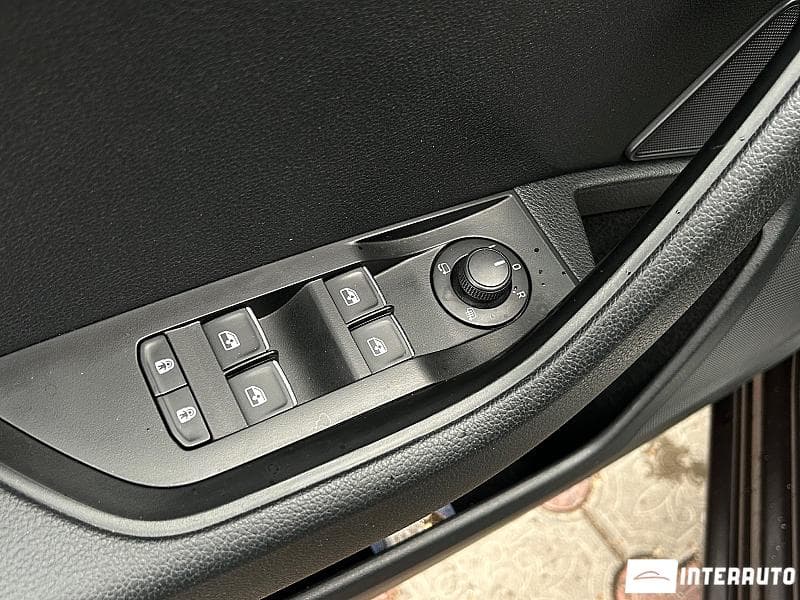 Skoda Superb 2018 — Миниатюра 6