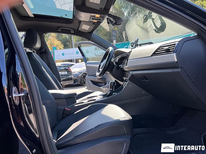 2019 Volkswagen Jetta — Miniatură 7