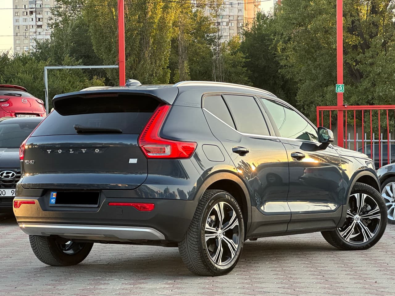 2021 Volvo XC 40 — Miniatură 3