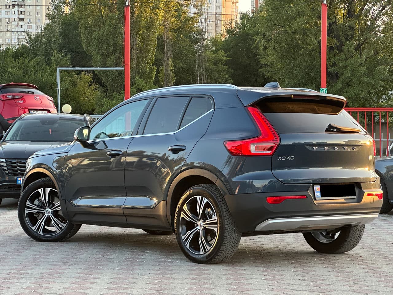 2021 Volvo XC 40 — Miniatură 2